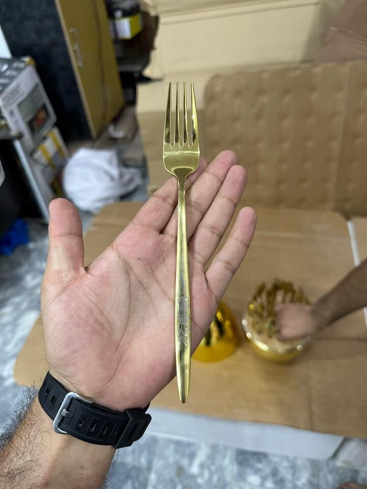 AYD Unique Design Pure Golden Colour 24 Pieces Cutlery Set