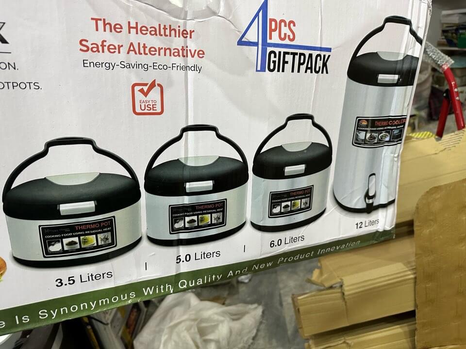 4 Pieces Giftpack Set- 3 Hotpots and Water Cooler