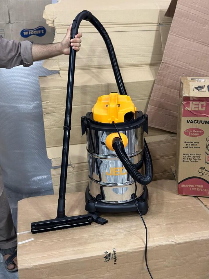 Jec 2500 watt Powerful 3 in 1 Wet and Dry Vacuum Cleaner and Blower