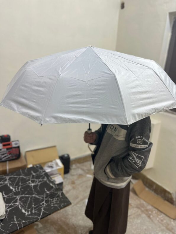 Amazon lot full automatic umbrella